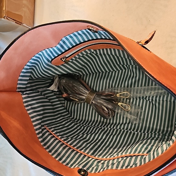 NWT Coral Simply Noelle bag - Picture 4 of 7